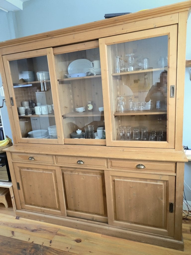 Oud grenen buffet / servieskast, Ophalen, 200 cm of meer, 150 tot 200 cm, Met lade(s)