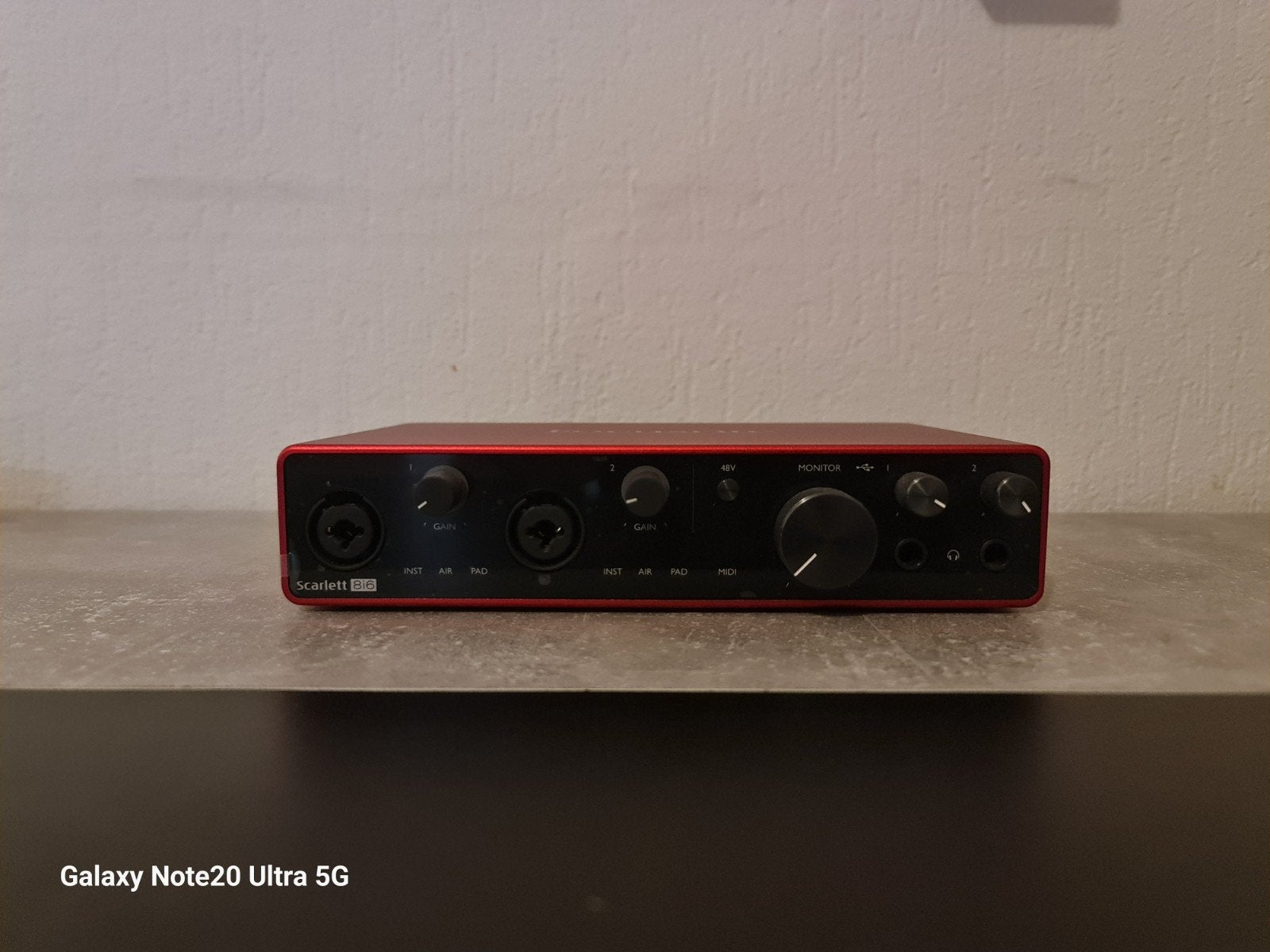 Focusrite Scarlett 8i6 Audio Interface, Ophalen