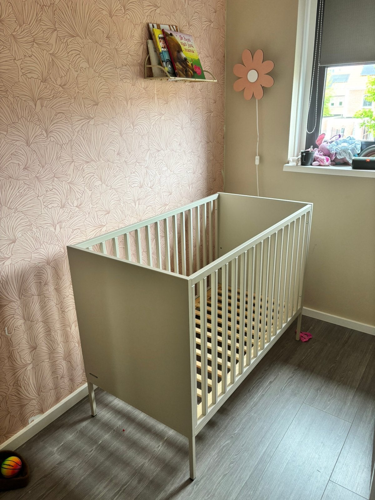 Ledikant en commode van het merk Kidsmill., Ophalen, Zo goed als nieuw, Jongetje of Meisje