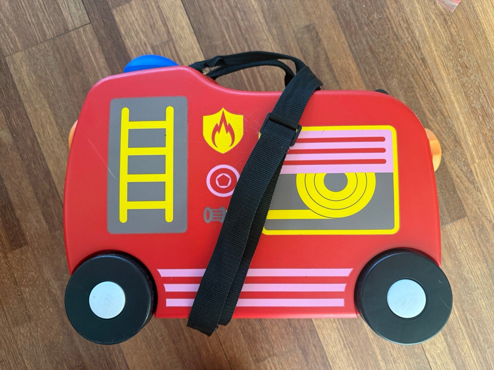 Koffertje kind brandweer handbage maat, Sieraden, Tassen en Uiterlijk, Gebruikt, Hard kunststof, Minder dan 50 cm, Minder dan 35 cm