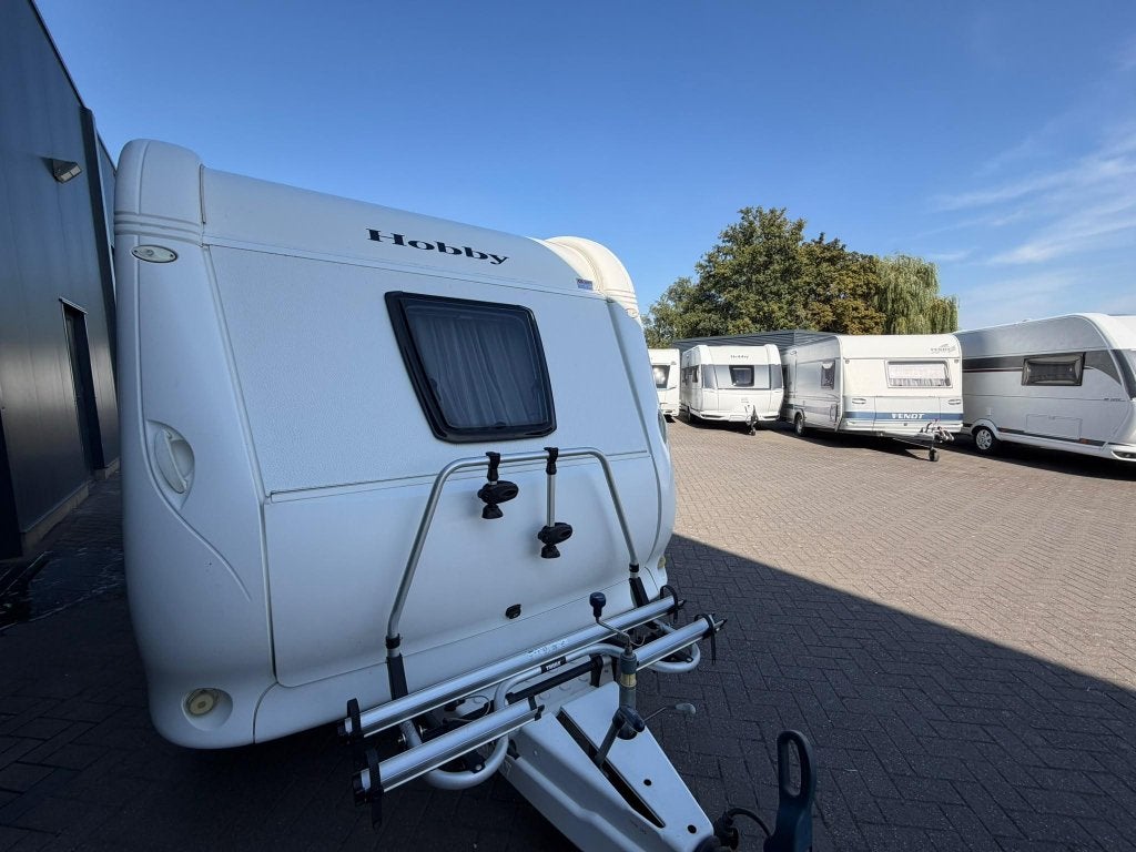 Hobby De Luxe 460 UFE, Caravans en Kamperen, Schokbreker, Rondzit, Hobby, Bedrijf