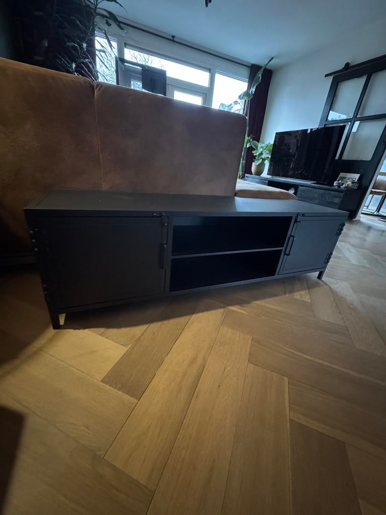 Tv meubel staal zwart, Ophalen, 25 tot 50 cm, 100 tot 150 cm, Minder dan 100 cm