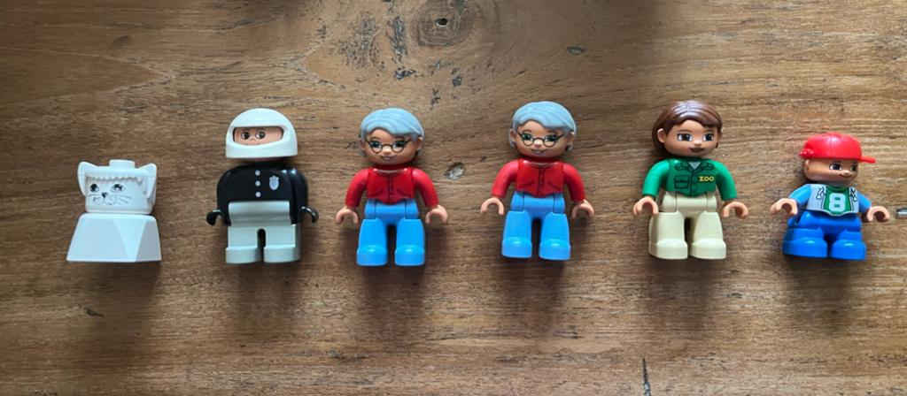 Lego Duplo poppetjes 3 EUR per stuk, Ophalen of Verzenden, Gebruikt