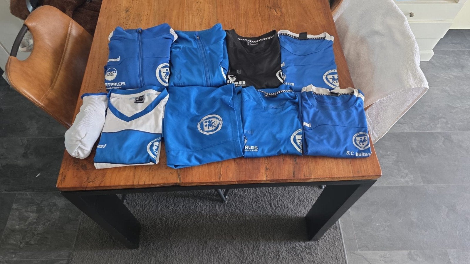 Buitenboys pakket maat M, Ophalen, Zo goed als nieuw, Shirt