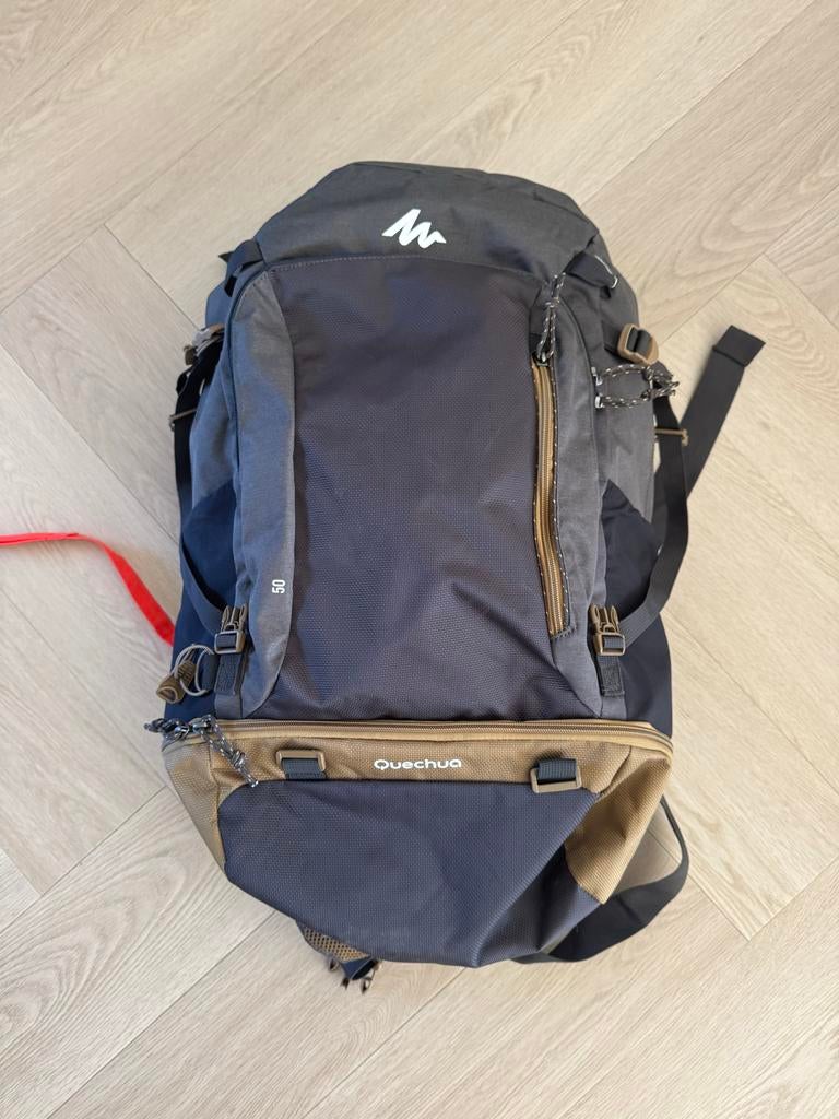 Quechua Trekking Rugzak 50 Liter, 40 cm of meer, Gebruikt, Trekking, 60 cm of meer