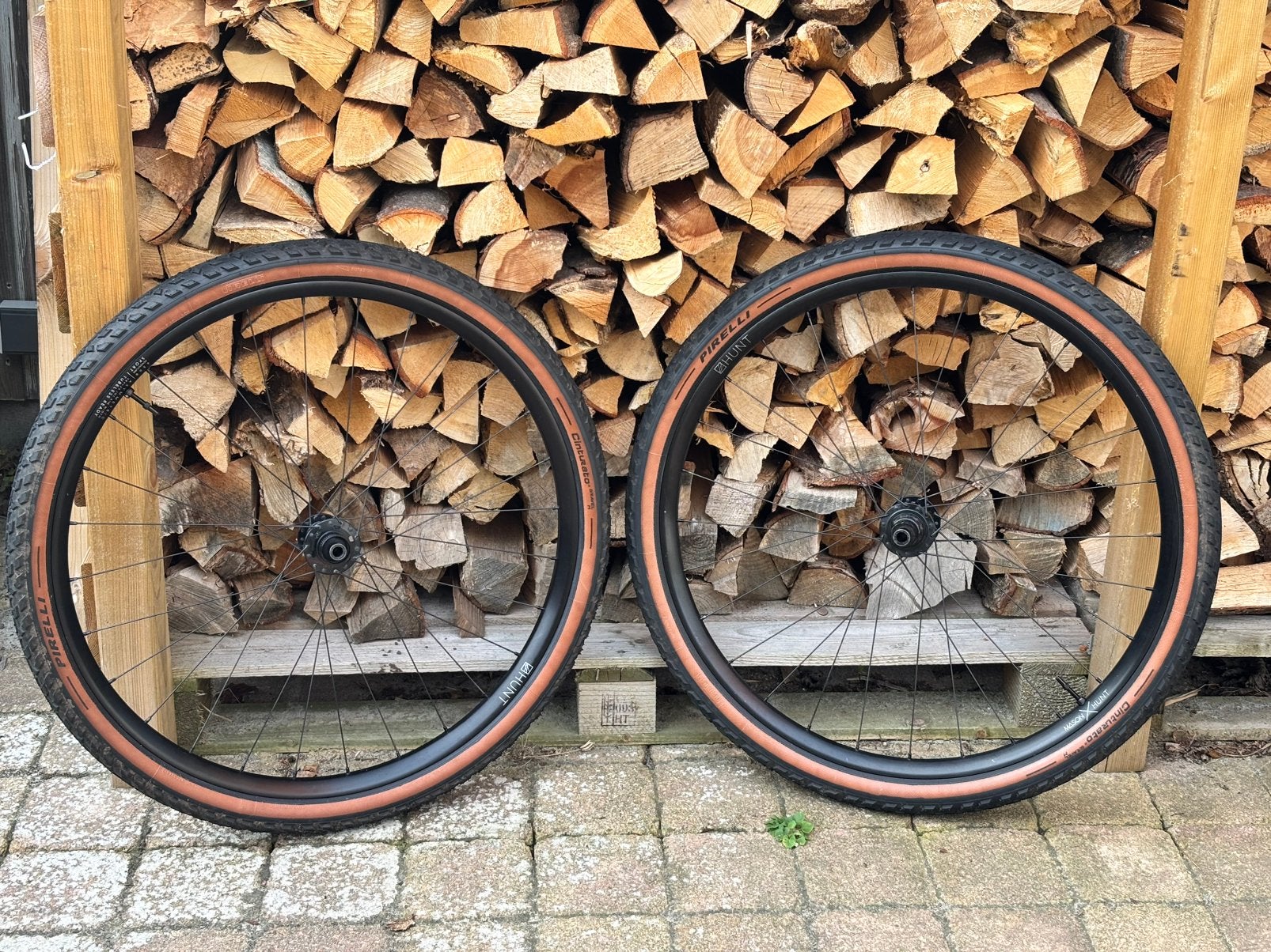 Hunt Adventure Sport wielset (650B) + tubeless Pirelli, Zo goed als nieuw, Gravelbike, Aluminium, Ophalen