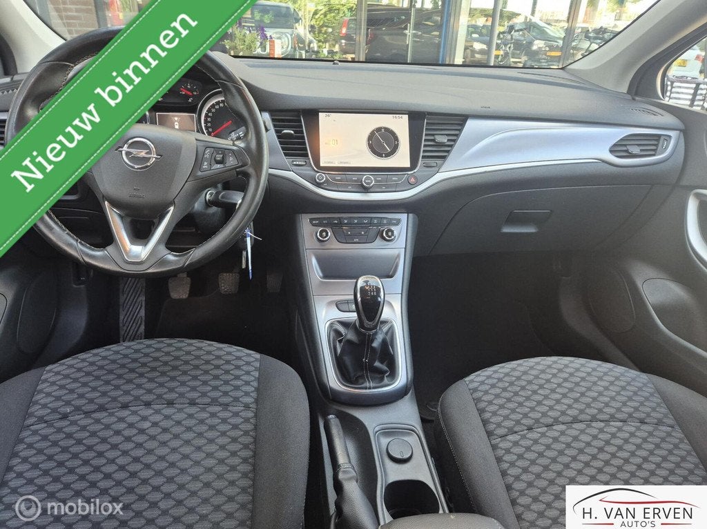 Opel Astra Sports Tourer 1.4 NAVI XENON LED PDC CAMERA NAP, Auto's, Opel, Voorwielaandrijving, 4 cilinders, 150 pk, Zwart