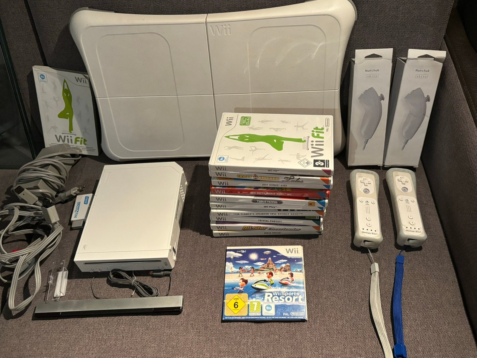 Complete Nintendo Wii set, Ophalen of Verzenden, Met 2 controllers, Met games