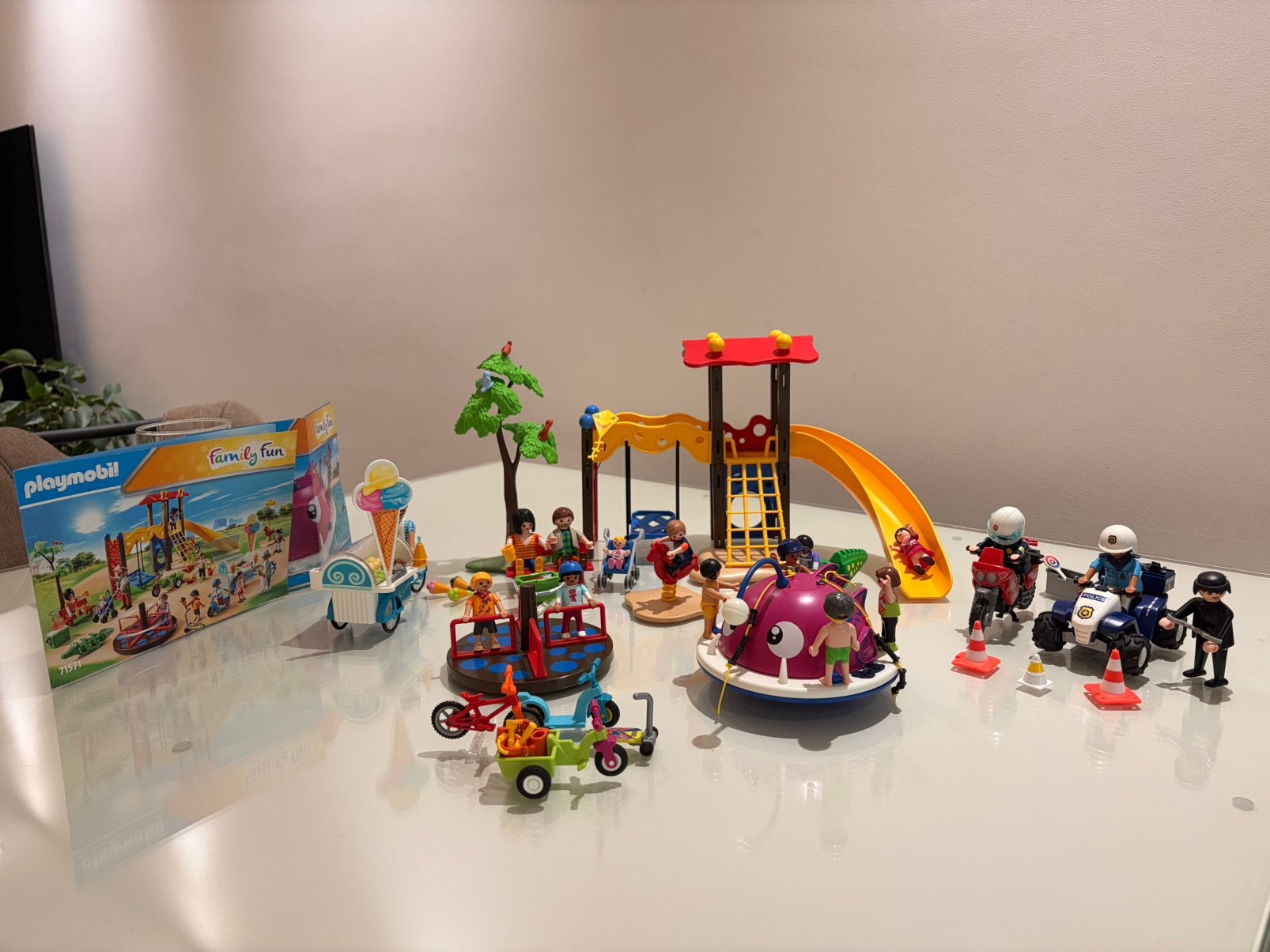 Playmobil family fun 71571 + 70613 + meer, Ophalen, Zo goed als nieuw