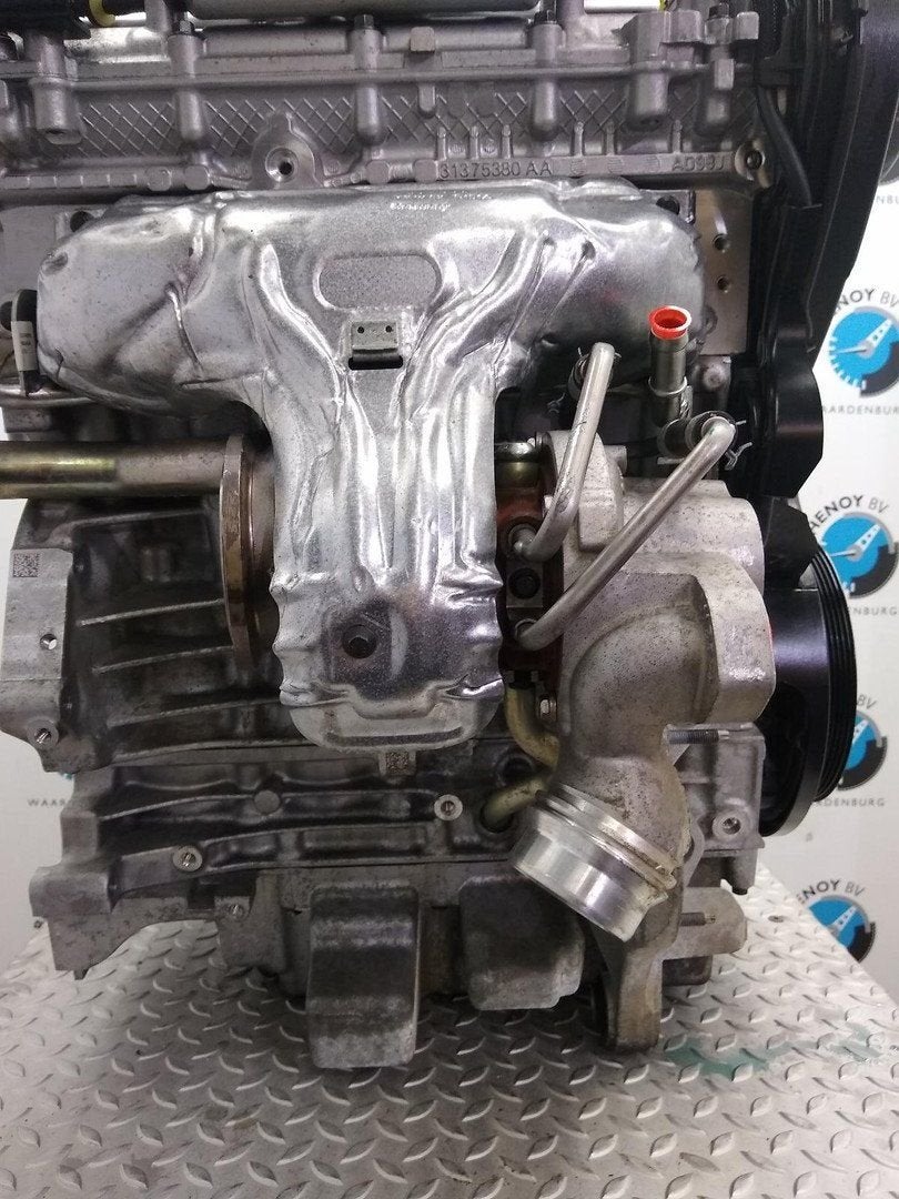 VOLVO V40 TURBO 2017, Ophalen of Verzenden, Gebruikt, ARN erkend