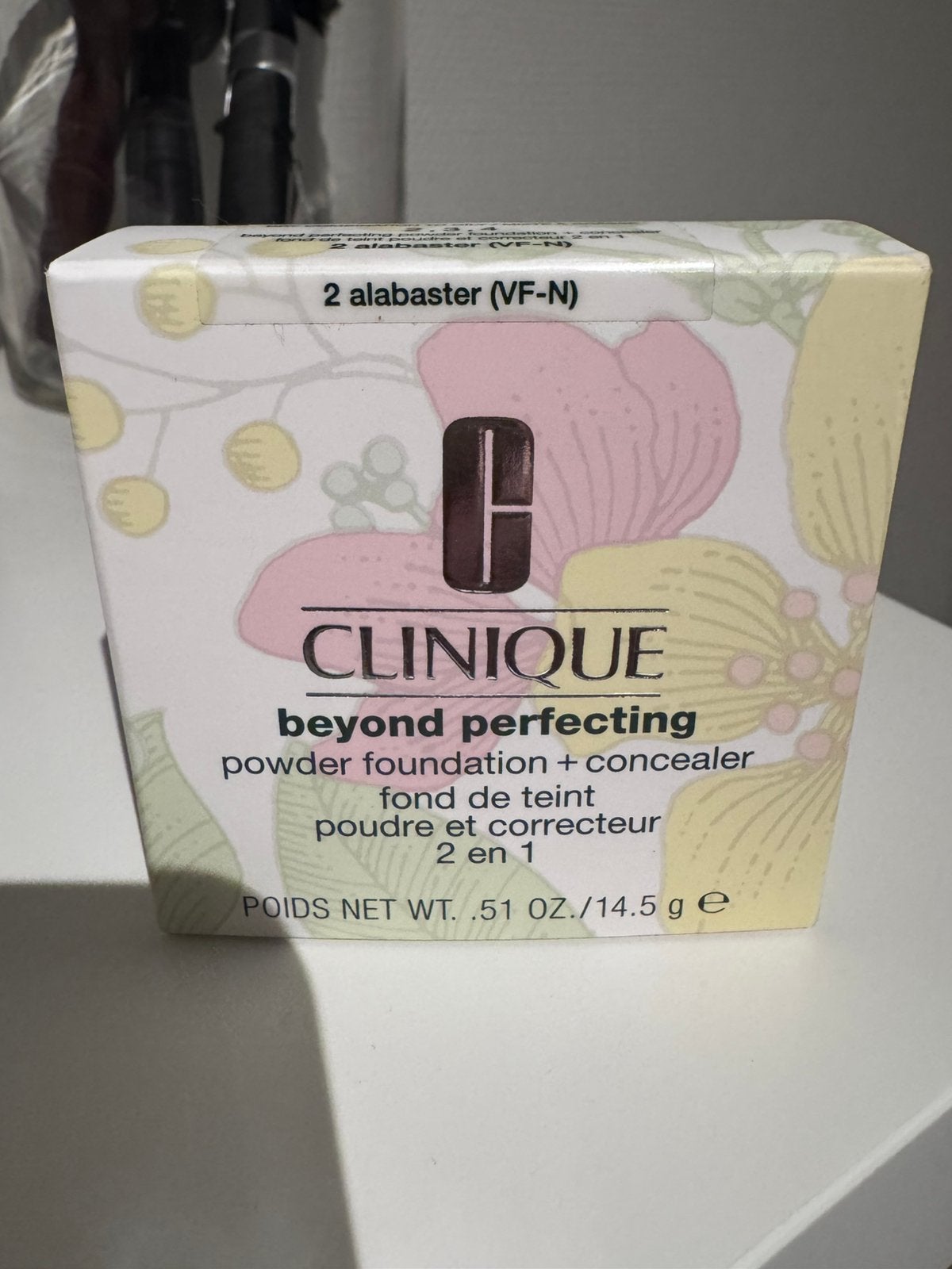 Nieuw Clinique beyound perfecting powder foundation 02, Gehele gezicht, Beige, Nieuw, Ophalen of Verzenden