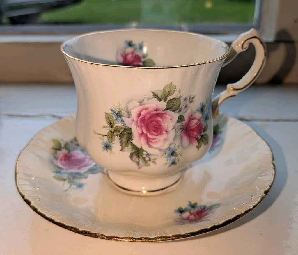 Vintage Paragon The Queen Roze Thee Kop en Schotel, Ophalen of Verzenden