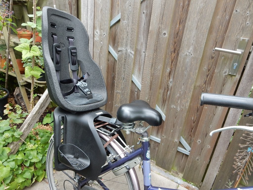 'Thule' Fietsstoeltje voor achterop de fiets - 9 tot 22kg, Ophalen, Achterzitje, Thule, Gebruikt