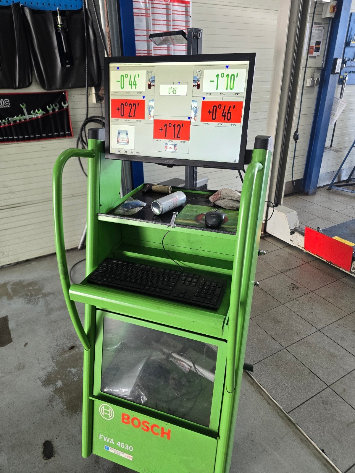 BOSCH FWA 4630 Uitlijnmachine - Goed Werkend & Up-to-date, Ophalen