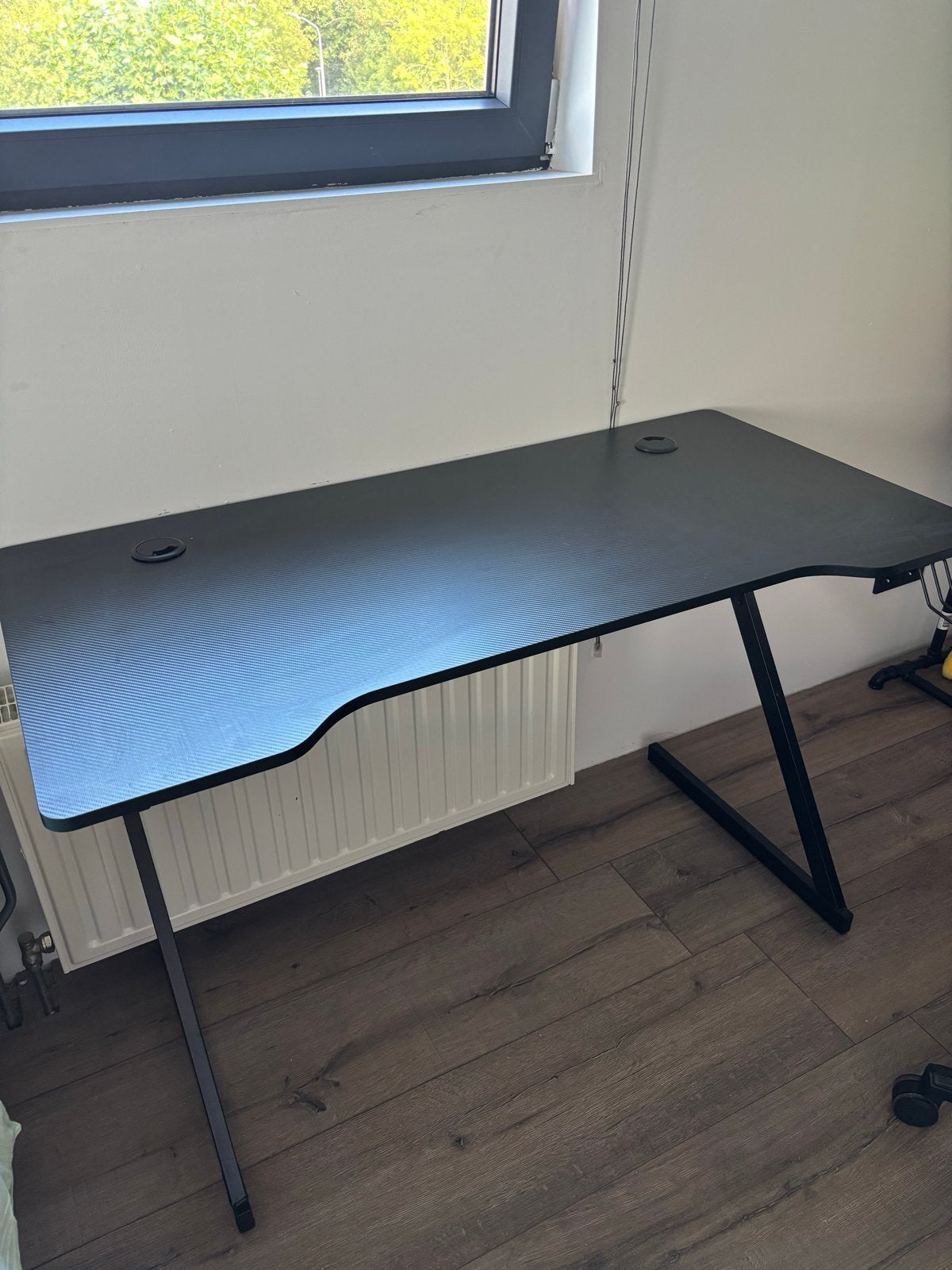 Gaming bureau - Zwart met carbon look, Zwart, Metaal, Ophalen of Verzenden, Zo goed als nieuw