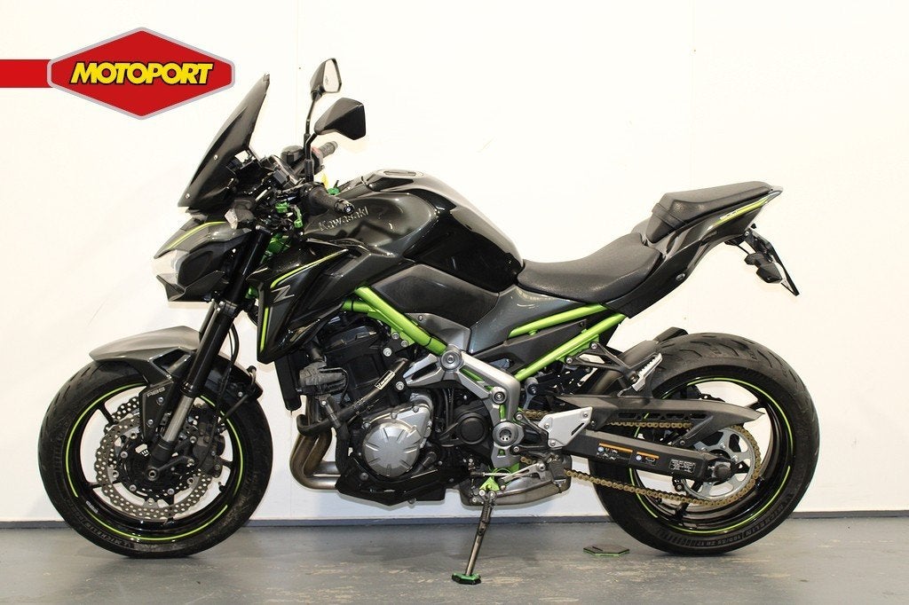Kawasaki Z 900 (bj 2018), Bedrijf, Info@kawasaki.nl, Meer dan 35 kW, Jacobus Spijkerdreef 1-3
2132 PZ  Hoofddorp, NL