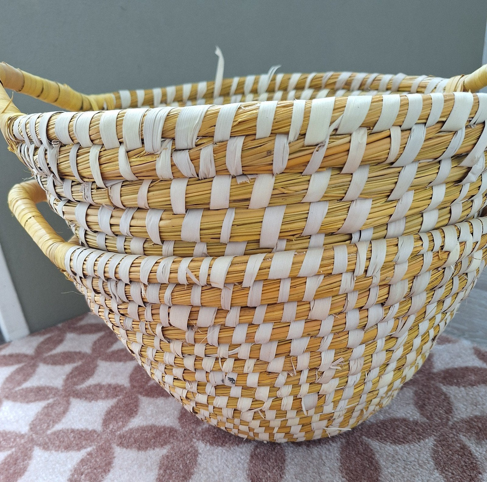 2 mooie fairtrade manden 35 cm doorsnee, Ophalen, Rond, Riet