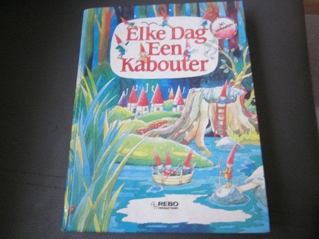 Elke Dag Een Kabouter - Voorleesboek, Jongen of Meisje, Zo goed als nieuw, Voorleesboek, Ophalen