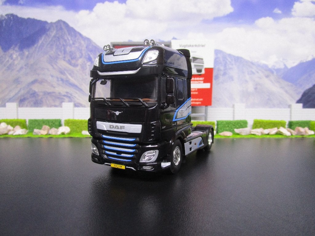 Wsi 04-2061 Premium Line , Daf XF ssc MY2017 4x2, Ophalen, Nieuw, Bus of Vrachtwagen, Wsi