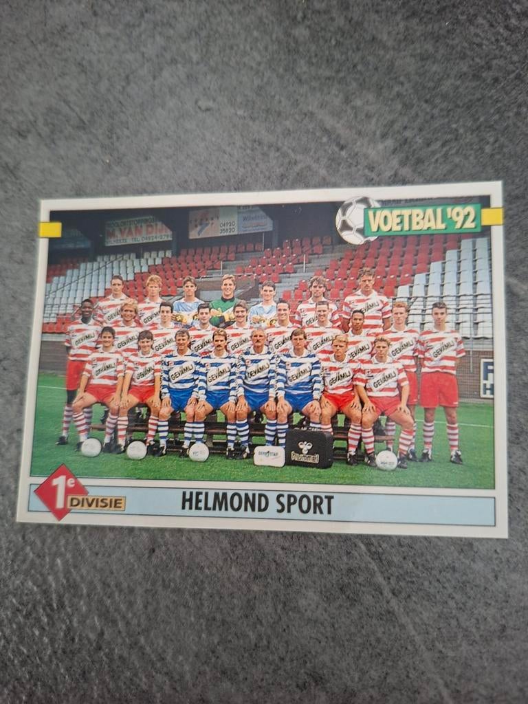 Panini sticker Voetbal 92. Teamfoto Helmond Sport., Verzenden, Zo goed als nieuw, Sticker