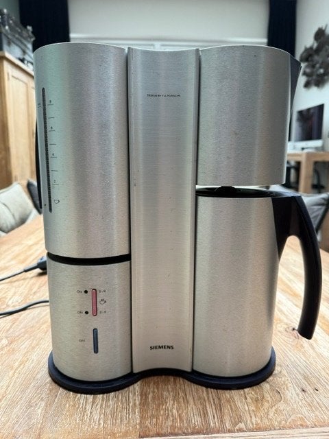 Siemens KZA Design by F.A. Posche, Afneembaar waterreservoir, Gebruikt, Koffiemachine, Gemalen koffie