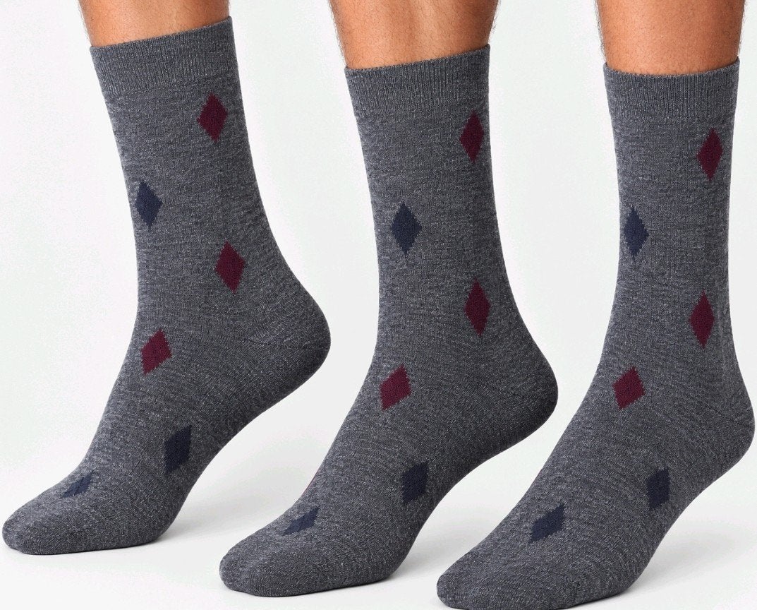 Nieuwe grijze sokken met ruitjespatroon - Maat 43, Kleding | Heren, Overige kleuren, Onbekend, Ophalen of Verzenden, Nieuw