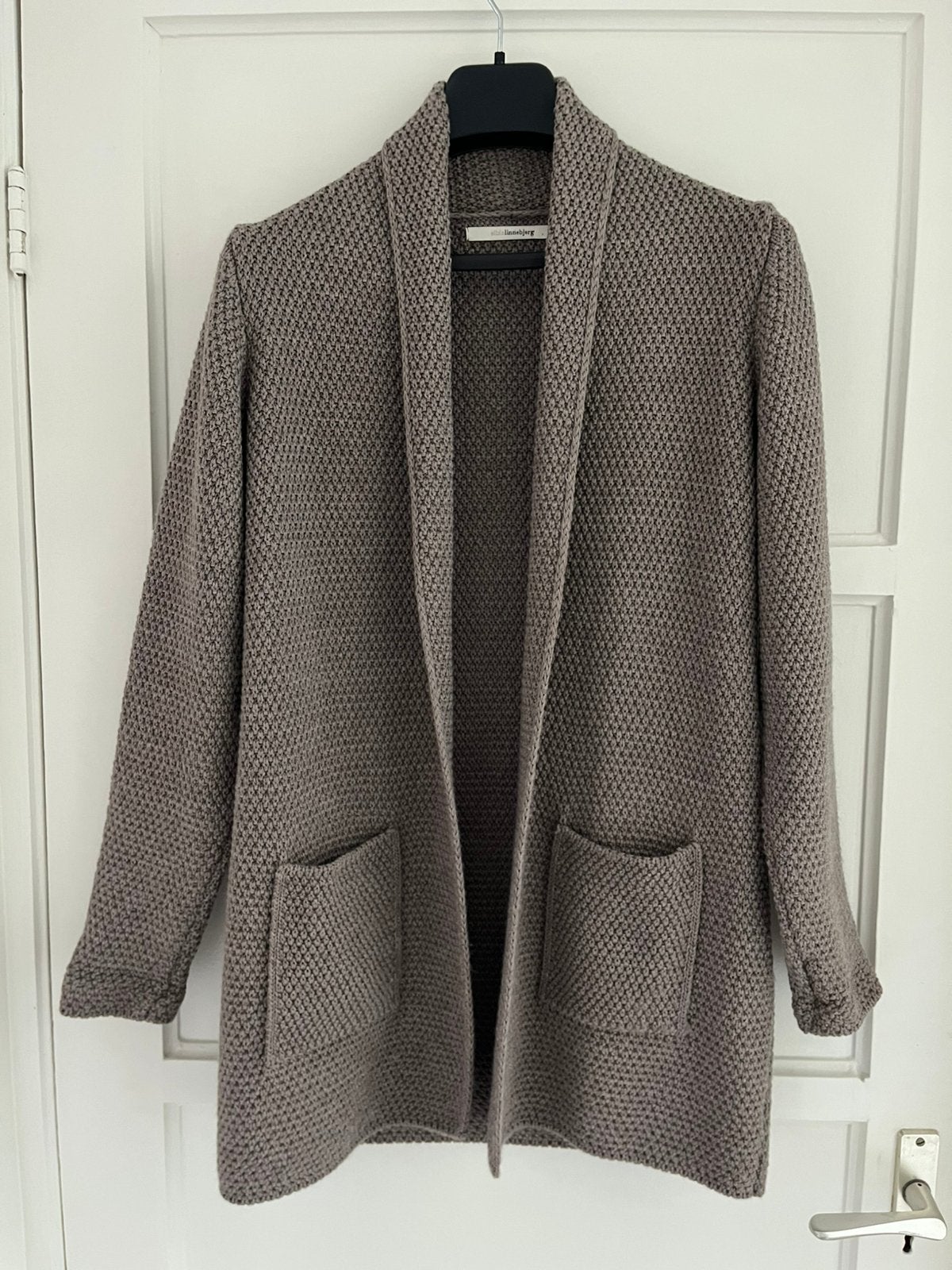 Vest - Sibinlinnebjerg - Taupe - maat S - 50% merino wol, Ophalen of Verzenden, Zo goed als nieuw, Maat 36 (S), Bruin