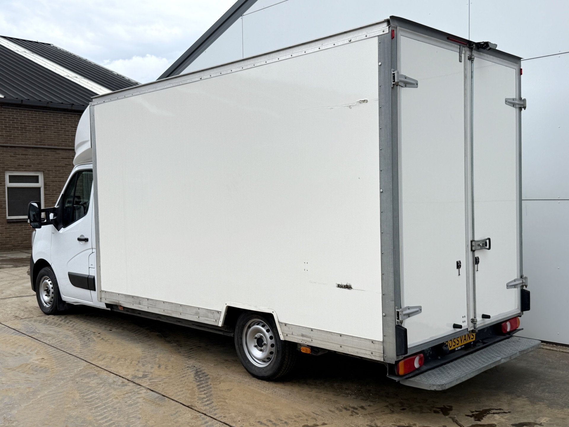 Renault Master Plancher T35 2.3 DCi 145pk Airco Bakwagen Cru, Auto's, Bestelauto's, 145 pk, Achterwielaandrijving, Gebruikt, 2100 kg