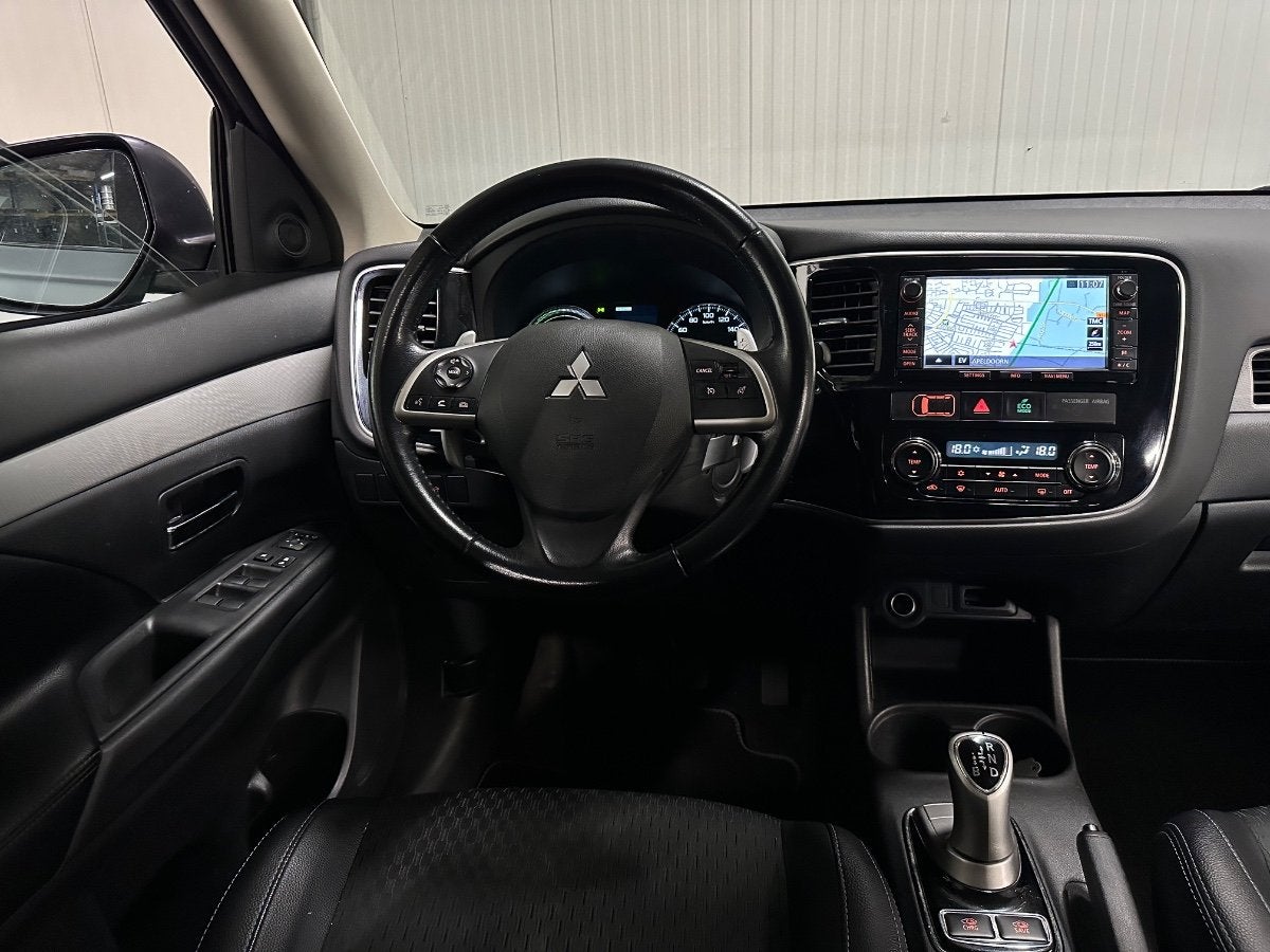 Mitsubishi Outlander 2.0 PHEV | Business Edition X-Line | Na, Auto's, Bedrijf, Vierwielaandrijving, Hybride Elektrisch/Benzine