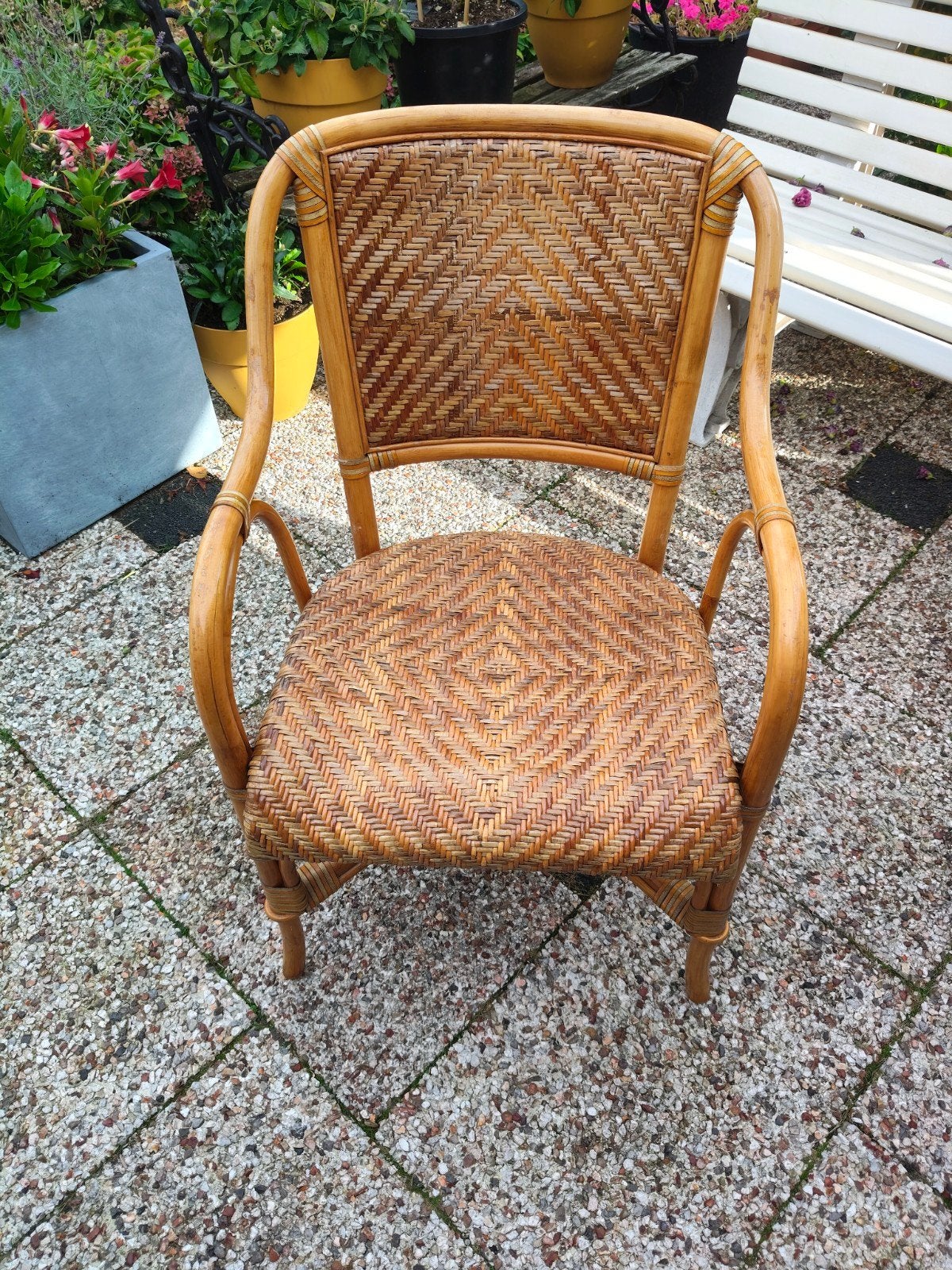 gratis af te halen gebruikte rotan stoelen - 11 stuks, Ophalen, Gebruikt, Bruin, Riet of Rotan