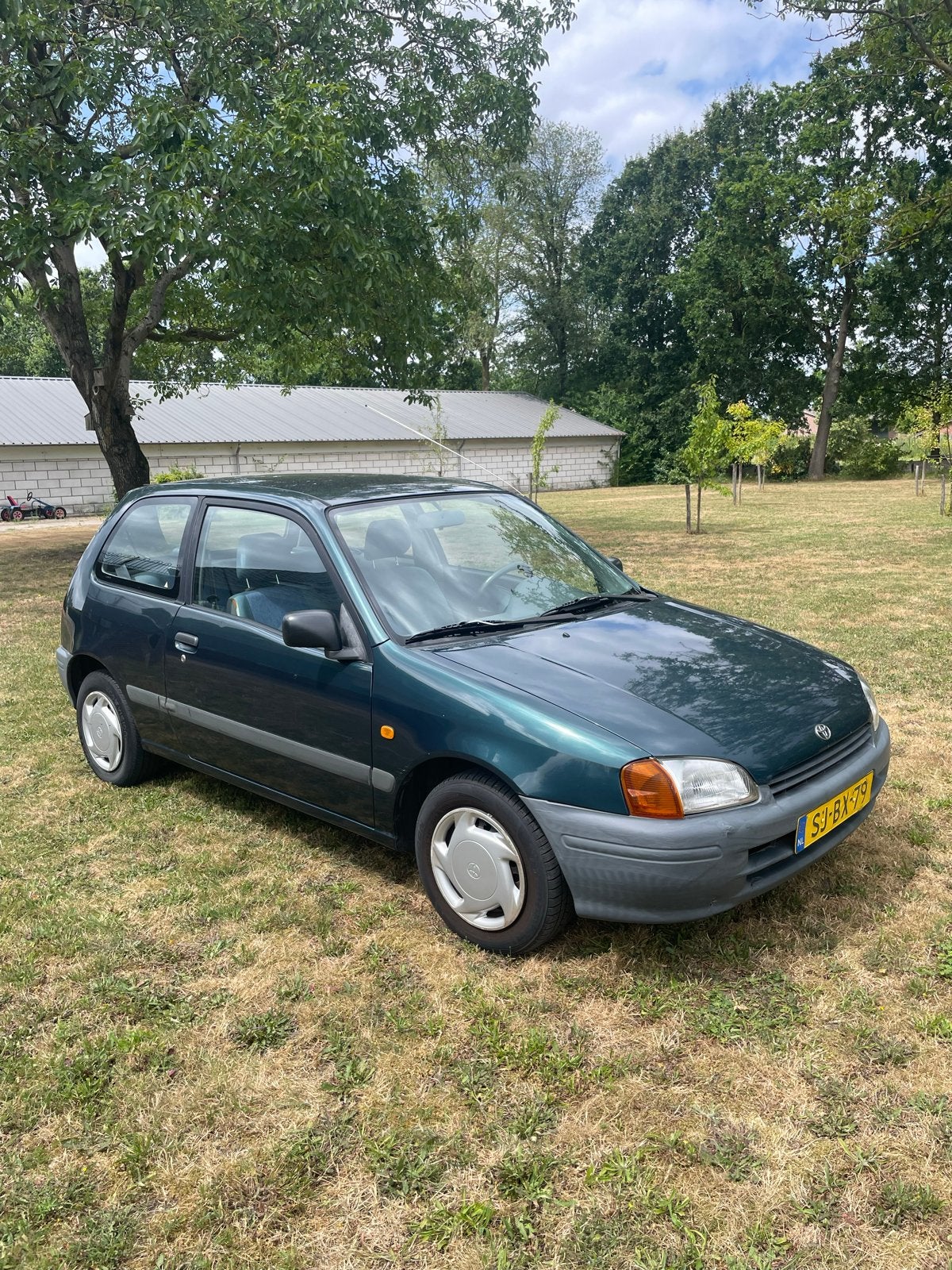 Toyota Starlet 1.3 16V AUT 1997 Groen, Automaat, 4 cilinders, Starlet, 400 kg