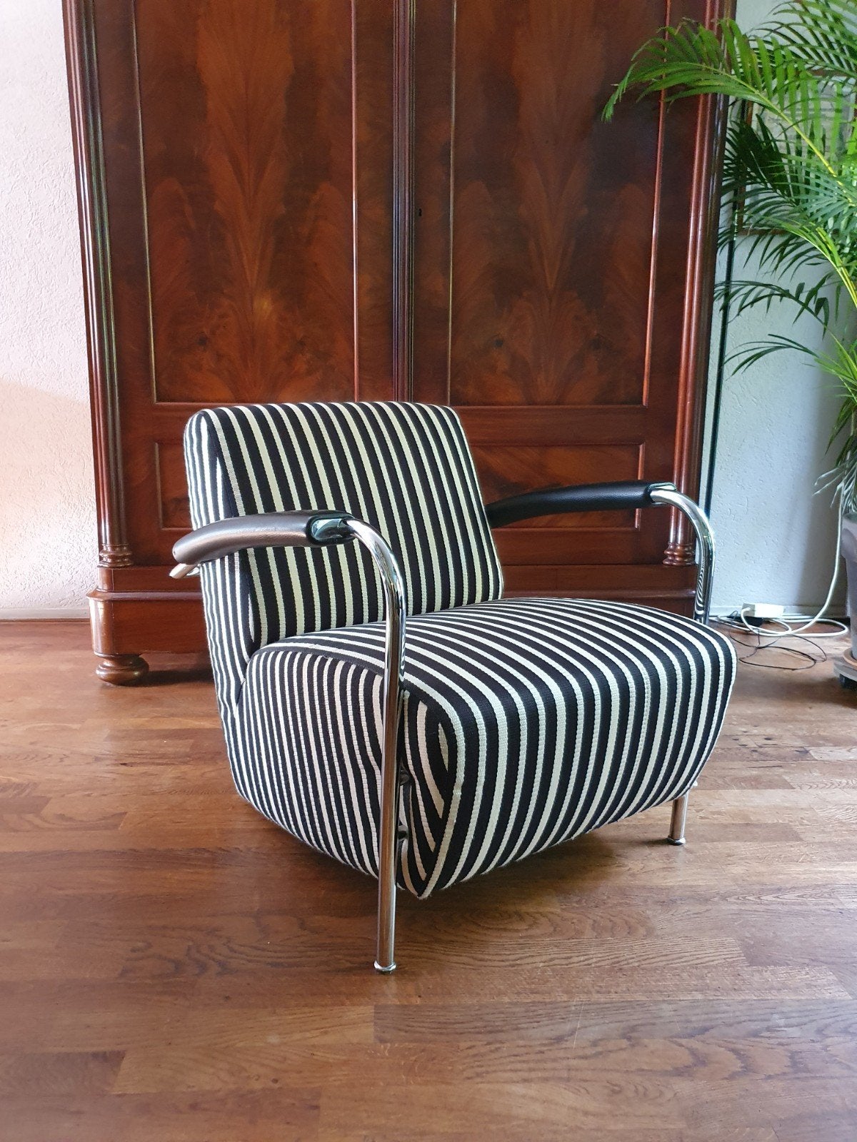 Leolux Scylla fauteuil - Zo goed als nieuw, Ophalen, 75 tot 100 cm, Vintage, Retro, Zo goed als nieuw