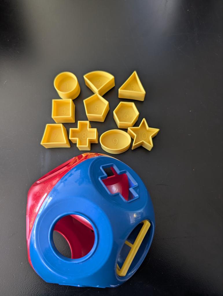 Vormenstoof met 10 vormpjes van Tupperware. Vintage., Kinderen en Baby's, Speelgoed | Babyspeelgoed, Ophalen, Gebruikt, Overige typen