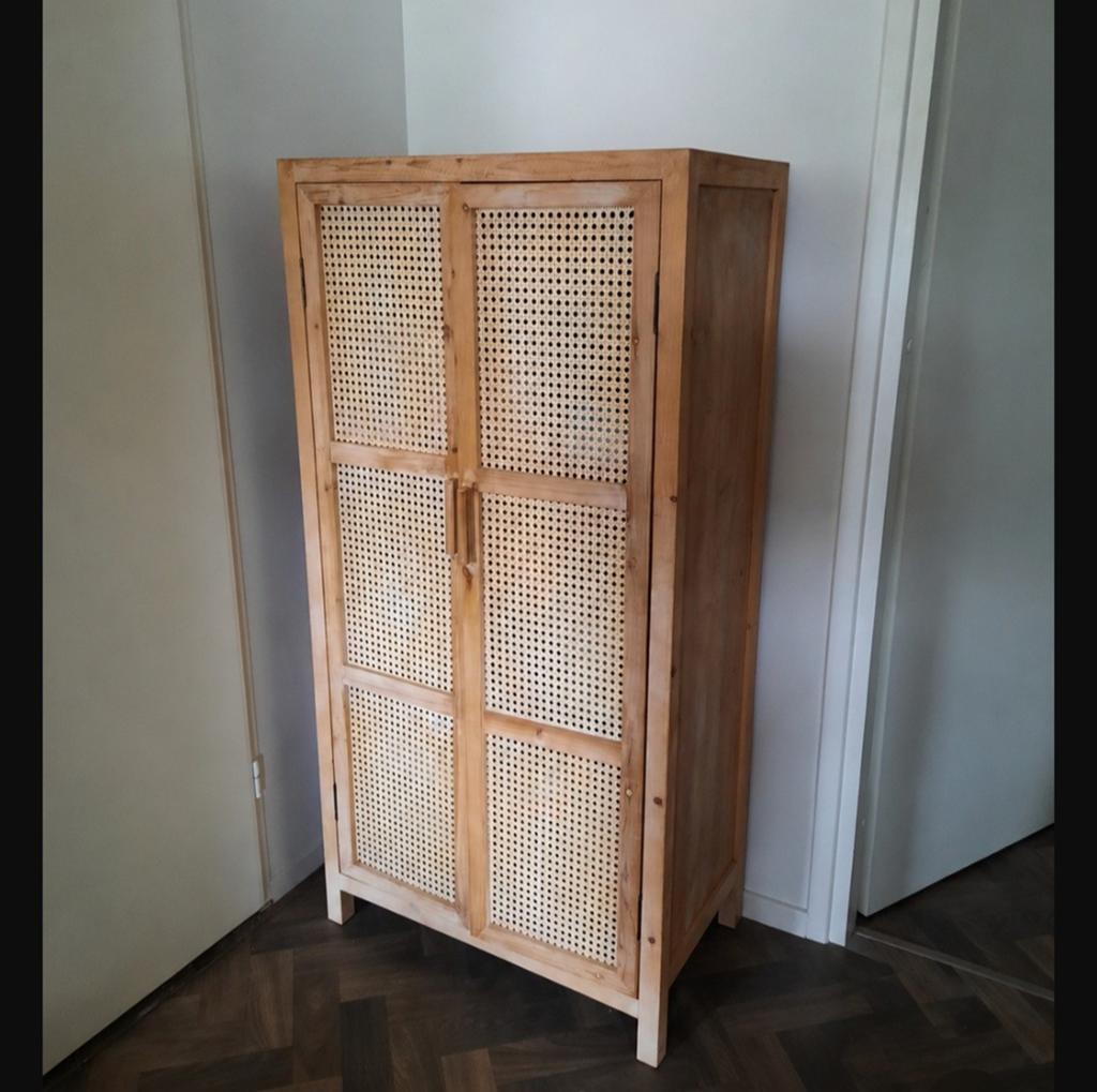 Houten webbing kast, Ophalen, Zo goed als nieuw
