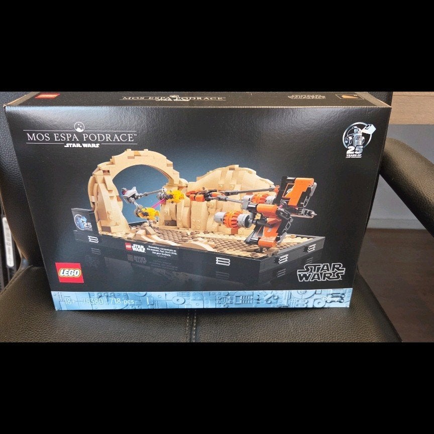 LEGO Star Wars Mos Espa Podrace Diorama 75380 Nieuw, Ophalen of Verzenden, Nieuw, Overige merken