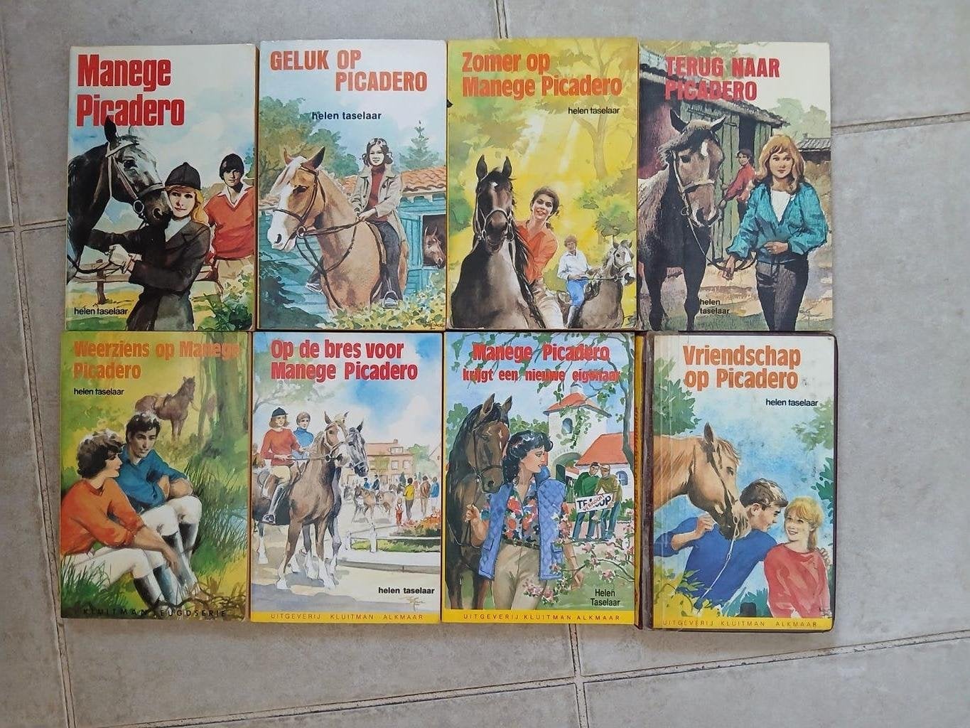 Helen Taselaar - 8 boekjes van Manege Picadero, Boeken, Ophalen of Verzenden, Zo goed als nieuw, Helen Taselaar
