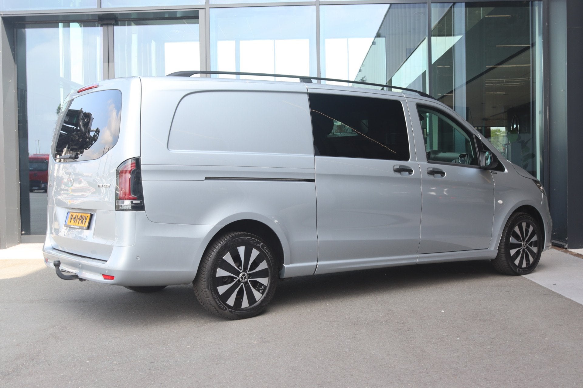 Mercedes-Benz Vito 119 CDI Aut. L3 |NAVI AIRCO/MBUX/2X SCHUI, Auto's, Automaat, Euro 6, 2500 kg, Bedrijf