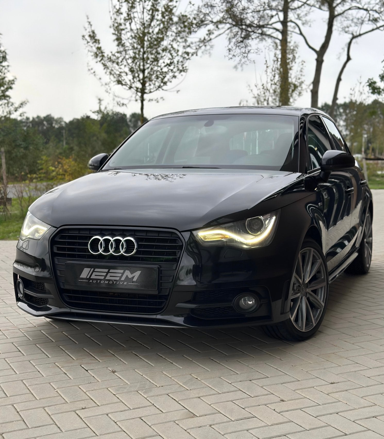 Audi A1 Sportback 1.2 TFSI S-Line - Stoelverwar/Clima/Navi, Voorwielaandrijving, Automatische klimaatregeling, A1, Zwart
