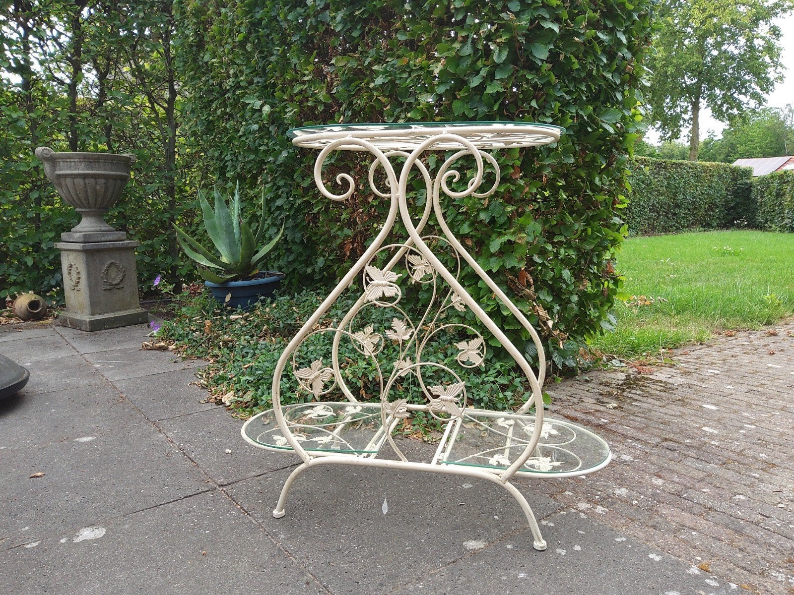 Decoratieve plantentafel met glazen platen, Ophalen