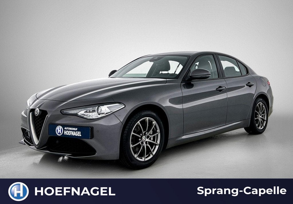 Alfa Romeo Giulia 2.0T Super | Navi | Climate Control | Crui, Auto's, Alfa Romeo, Automaat, 745 kg, Achterwielaandrijving, 1404 kg