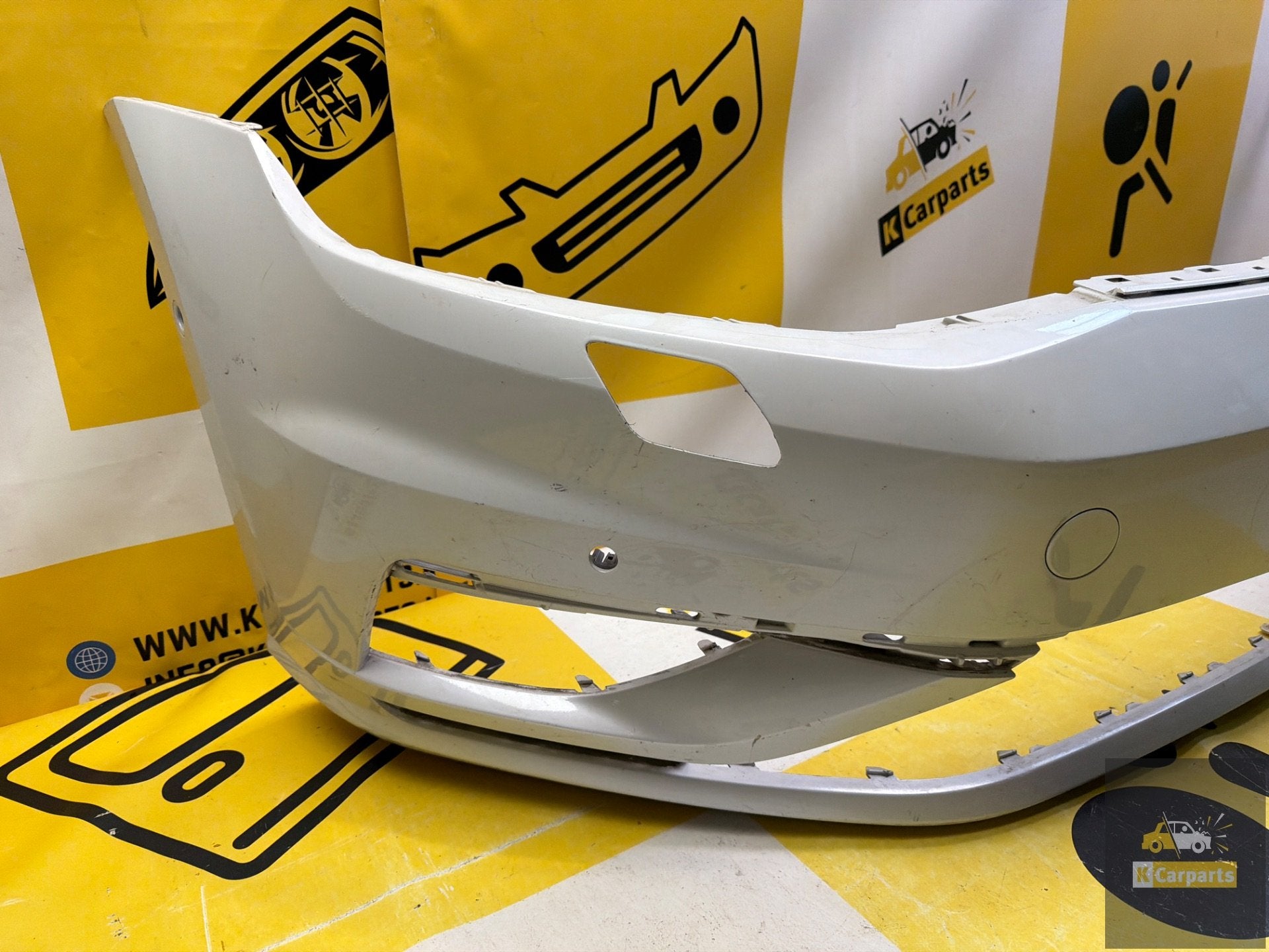 Volkswagen Golf 7 Facelift voorbumper 5G0807221FL, Gebruikt, Volkswagen AG, Bumper, Berliner Ring 2
38440  Wolfsburg, DE