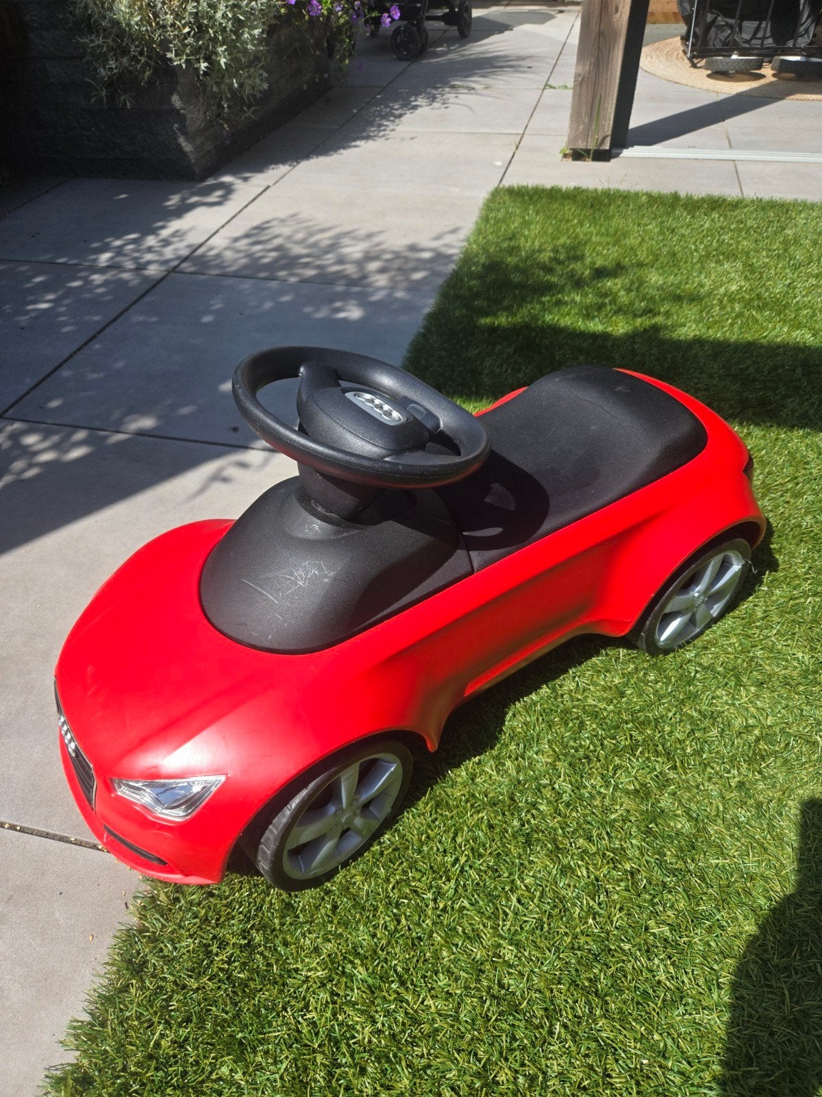 Rode Audi loopauto voor kinderen, Ophalen, Gebruikt, Loopvoertuig