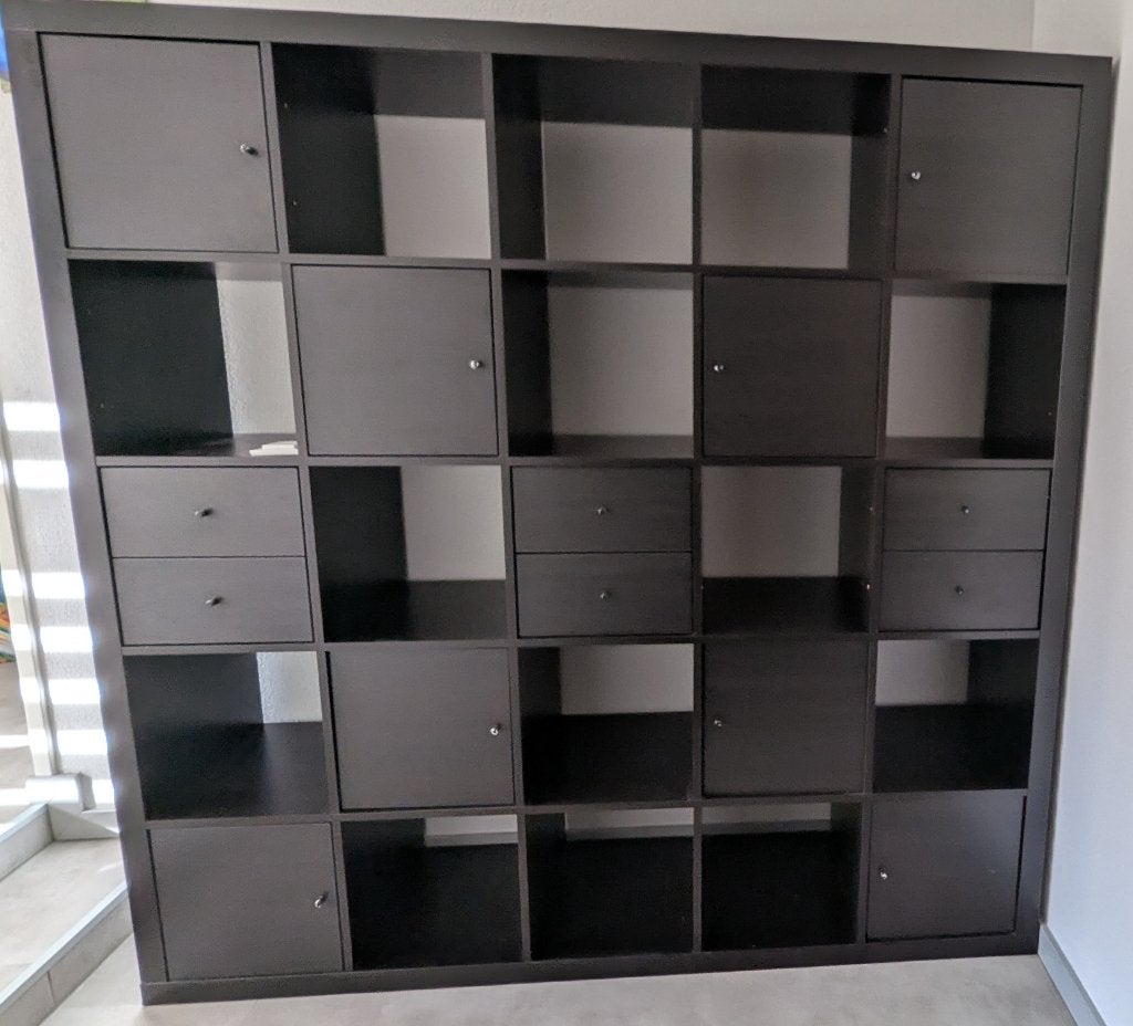 IKEA Kallax kast met deuren en lades - Zwartbruin, Ophalen, Gebruikt, Met deur(en), 150 tot 200 cm
