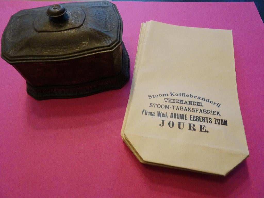 OUD DOUWE EGBERTS ZOON BLIK EN KOFFIEZAKKEN JOURE KOFFIE, Ophalen of Verzenden
