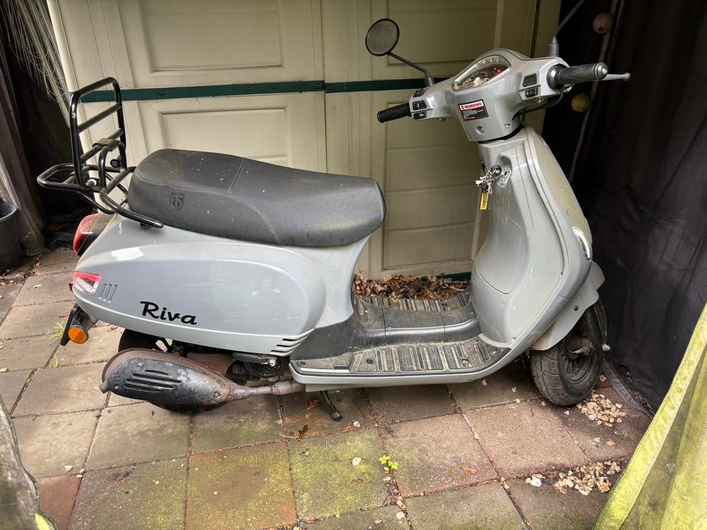 Ruilen Btc Riva tegen driewiel scoot Ritelli, ,Iva  ,Nappoli, Fietsen en Brommers, Zo goed als nieuw, Benzine, Ophalen, Overige merken