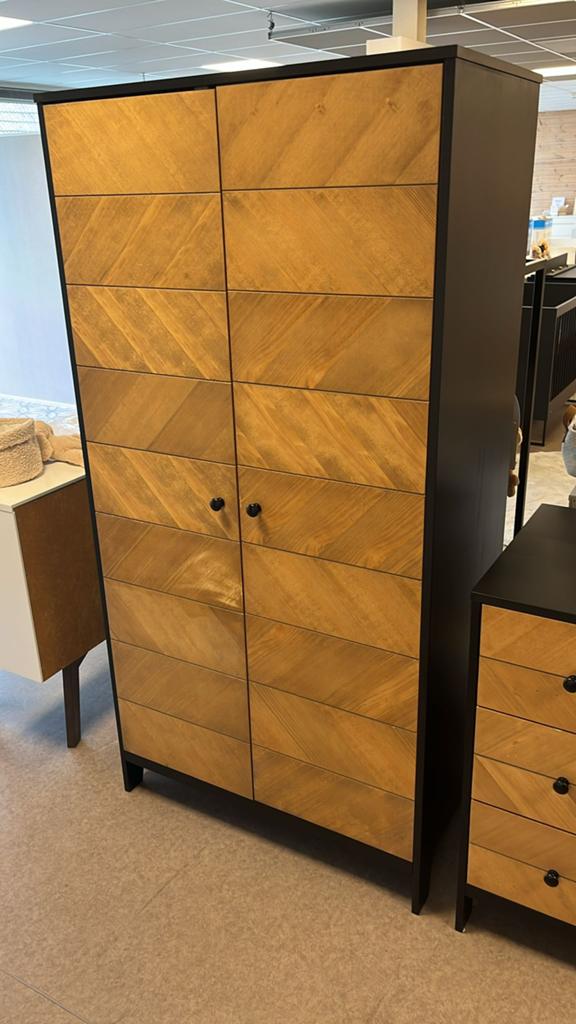 Bopita babykamer Kast Job Vintage Honey zwart/hout OUTLET, Ophalen, Nieuw, 50 tot 100 cm, Babykamer Outlet
