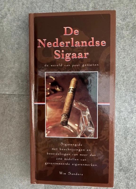 Wim Sanders - De Nederlandse sigaar, Ophalen of Verzenden, Zo goed als nieuw, Overige typen