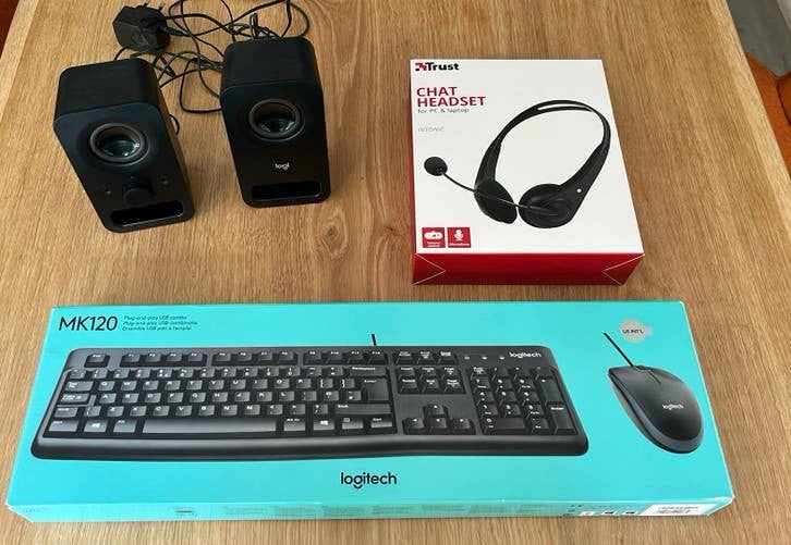 Electronica, Computers en Software, Toetsenborden, Ophalen, Zo goed als nieuw, Bedraad