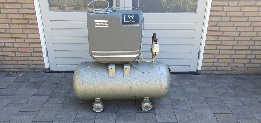 Compressor Atlas Copco 120L, 10 bar, Doe-het-zelf en Verbouw, Compressors, Ophalen, Gebruikt, Minder dan 200 liter/min, Olievrij