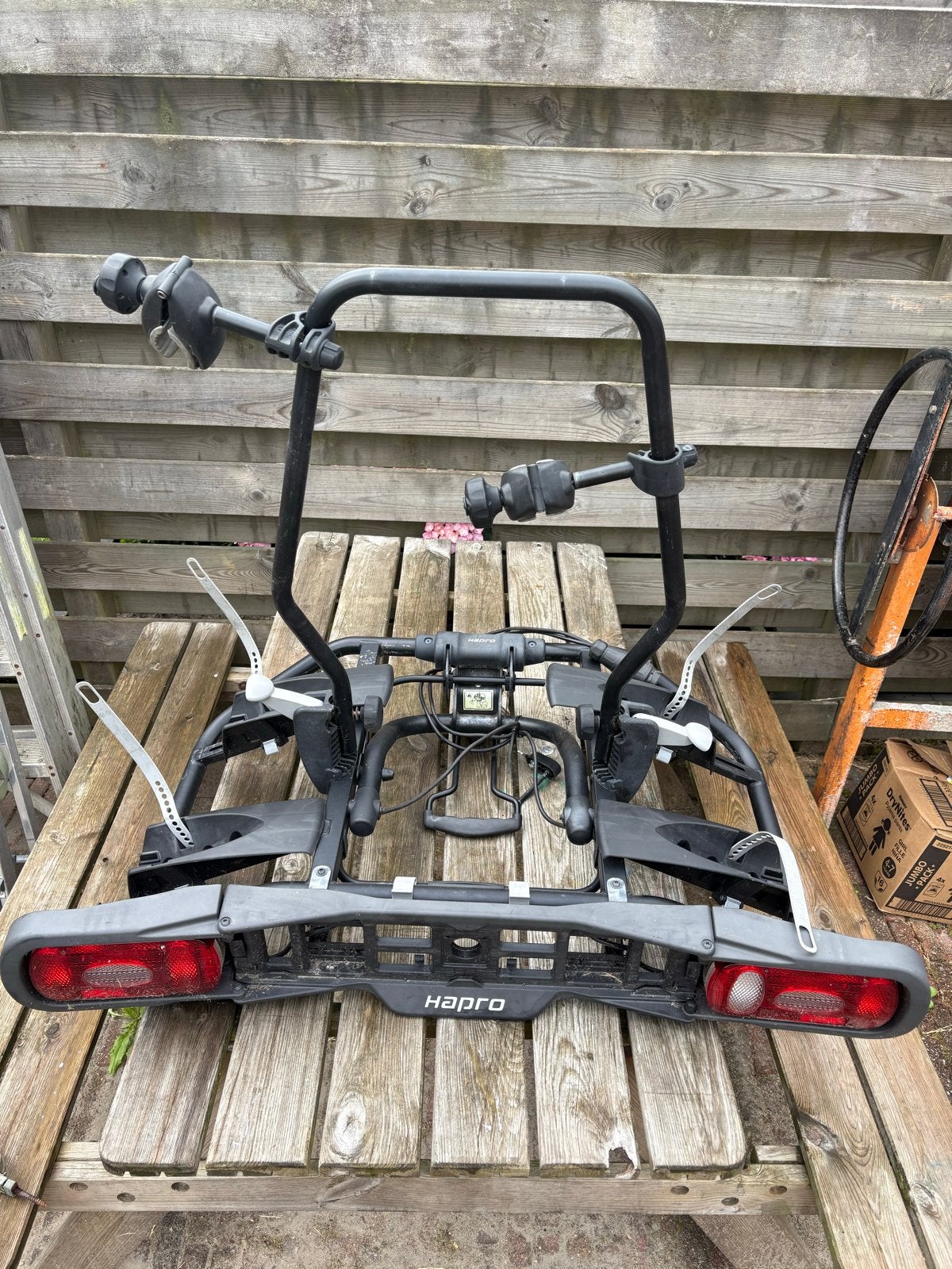 Hapro Atlas Premium 2 fietsendrager - E-bike, Auto diversen, Fietsendragers, Ophalen, 2 fietsen, Gebruikt, Trekhaakdrager